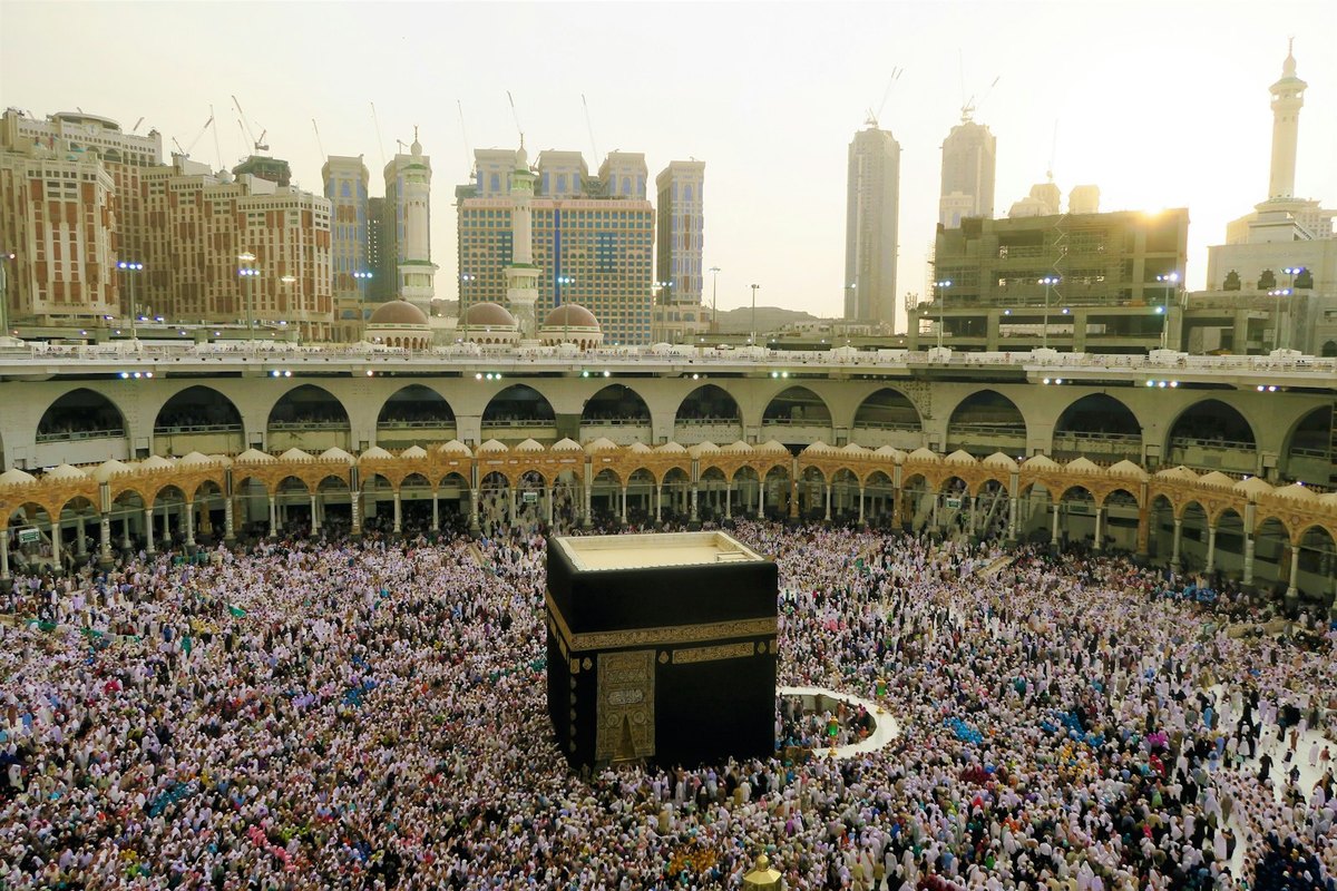 العناية بكبار السن